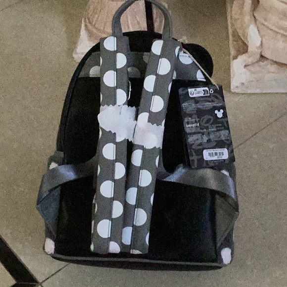 Loungefly Disney Backpack Mini Black and White - Picture 2 of 4